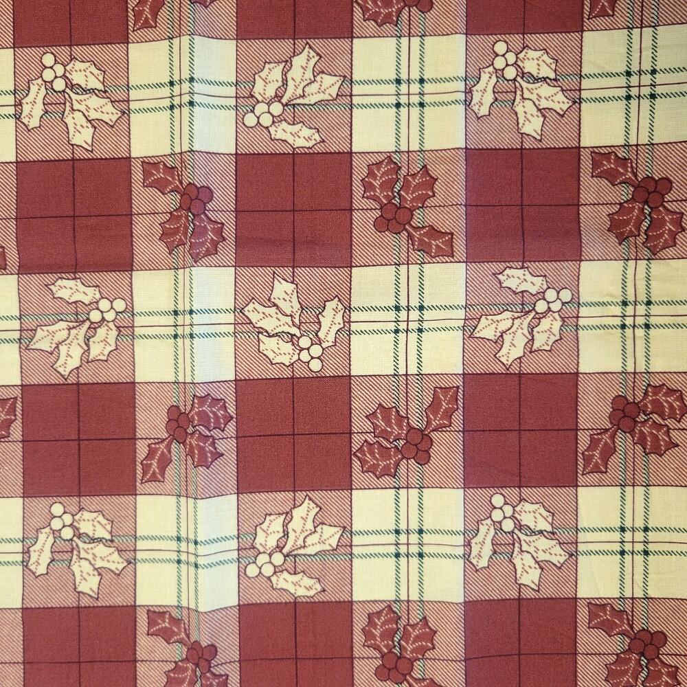 Cotton Fabric Holly Leaves Berries Red Cream Plaid Christmas Print 18x44" CPW